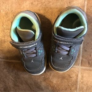 Kids Jordan shoes size 8C